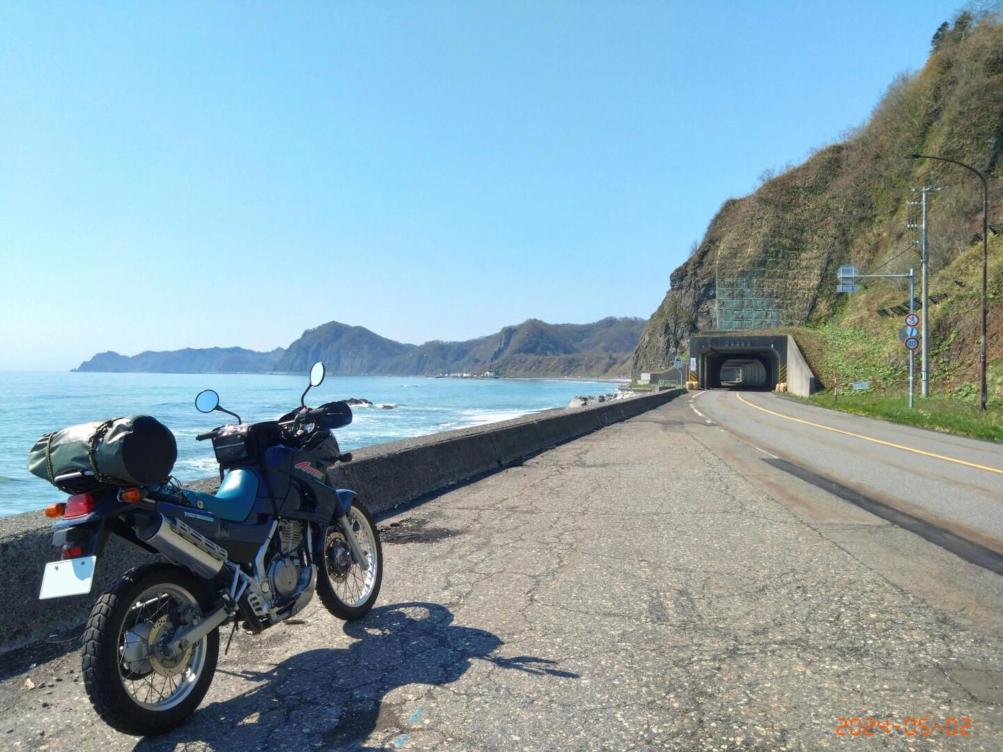 海岸線をひたすら走る